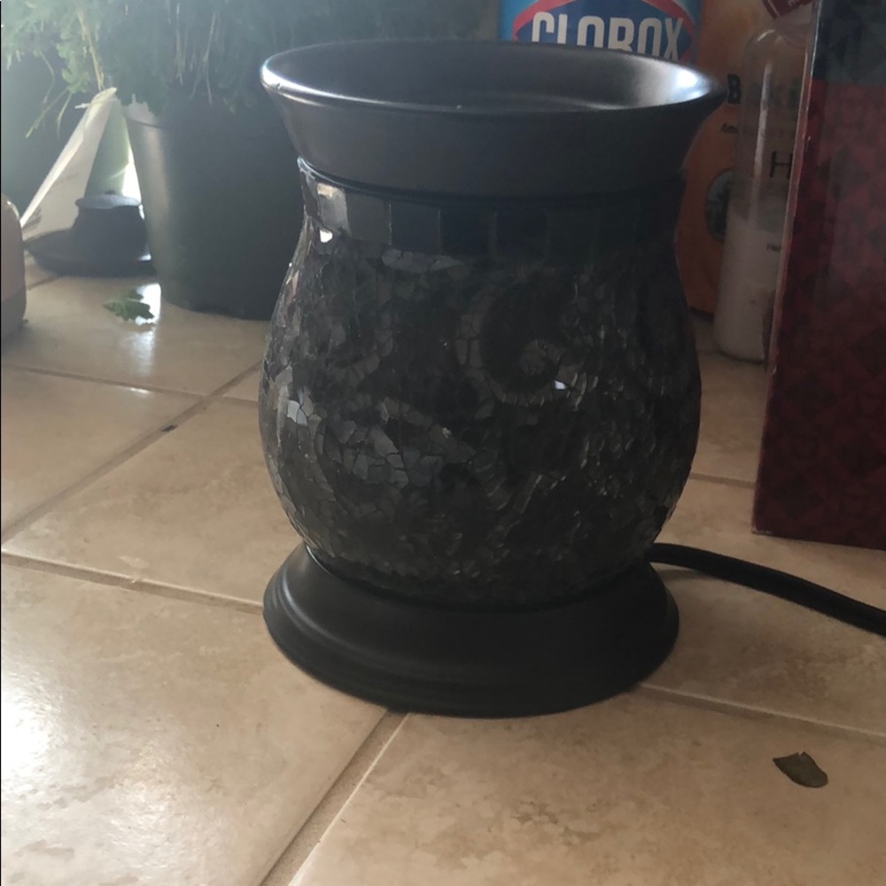 Wax warmer